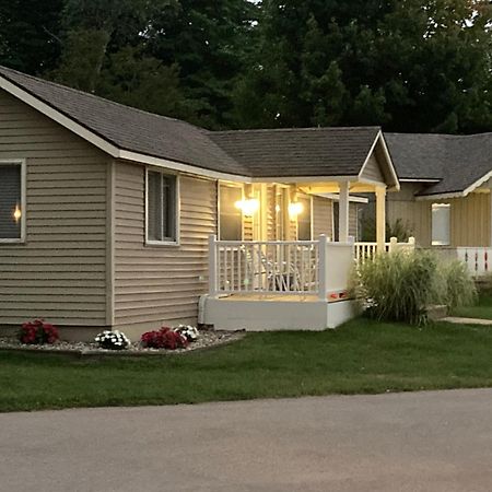 Michillinda Lodge Resort Whitehall Eksteriør billede